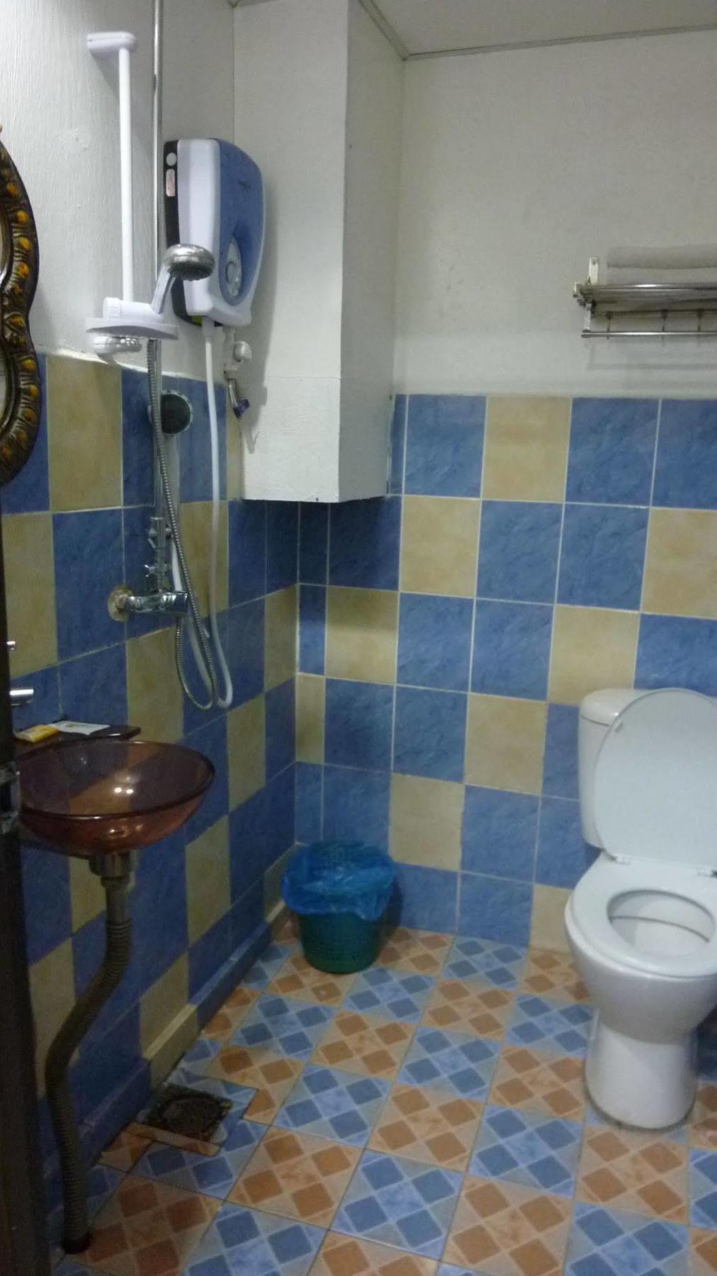 קוטה קינבלו 7 Hung Hung Inn מראה חיצוני תמונה