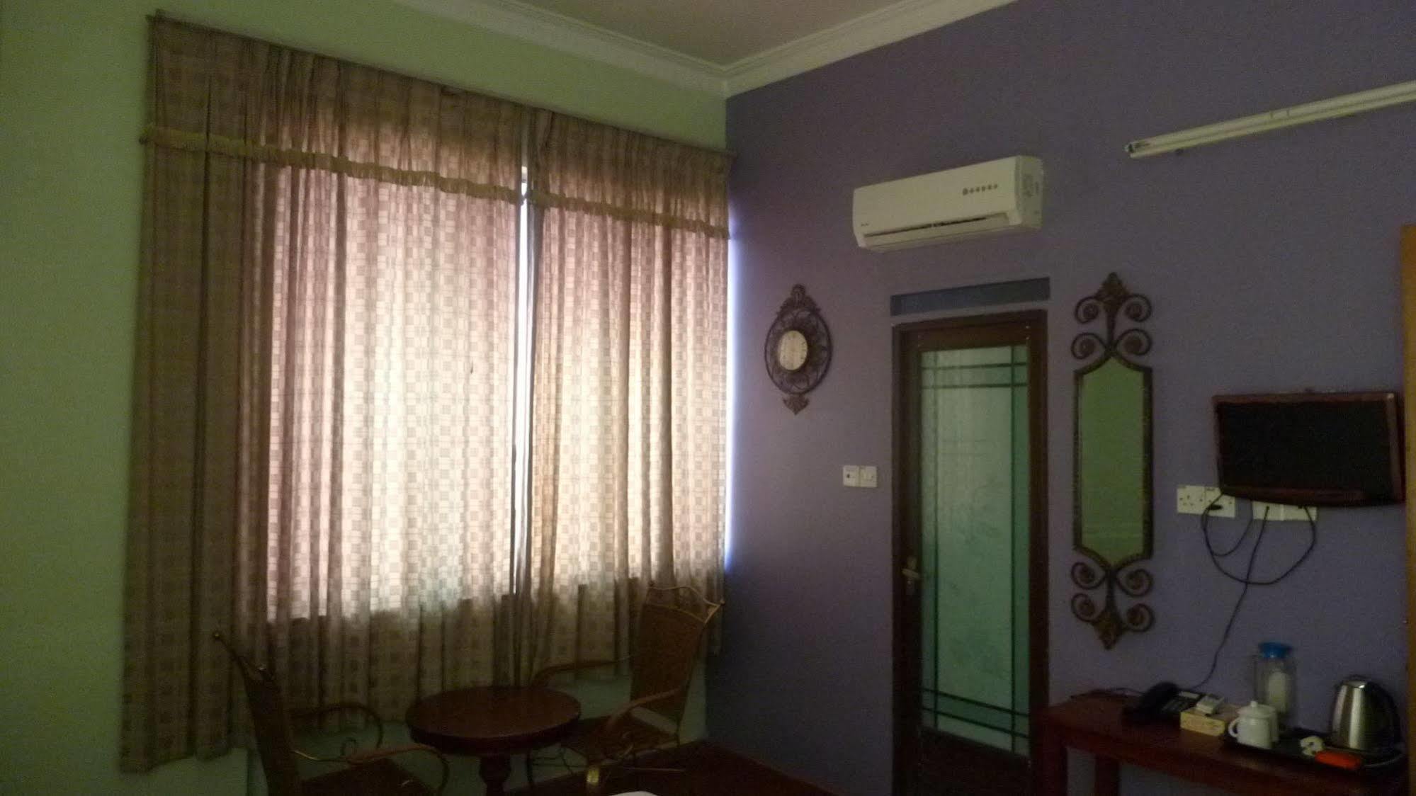 קוטה קינבלו 7 Hung Hung Inn מראה חיצוני תמונה